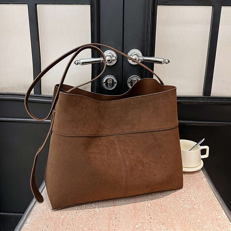 Suede Tote Bucket 2025 Autumn Winter New Bags Designer Women Matte Leather Commuter Large Capacity Shoulder Crossbody Bag