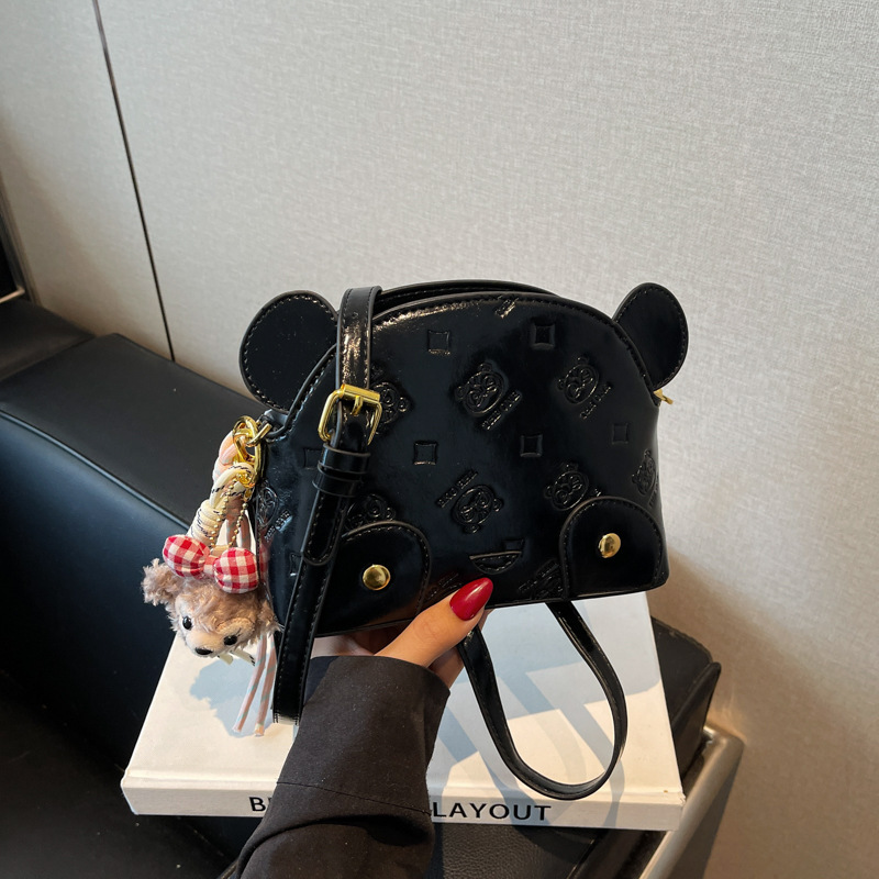 Free Shipping Designer Minimalist Compression Molded Women's Handbag New Fashion Commuting Shoulder Bag Luxury Cute Casual Makeup Bag