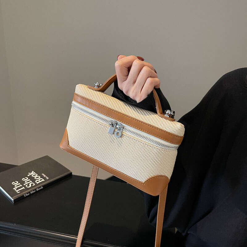 Designer Bag Tote bag Shoulder bag Niche Spring New Fashion Casual Single Crossbody Handheld Trendy Briefcase Women S Underarm