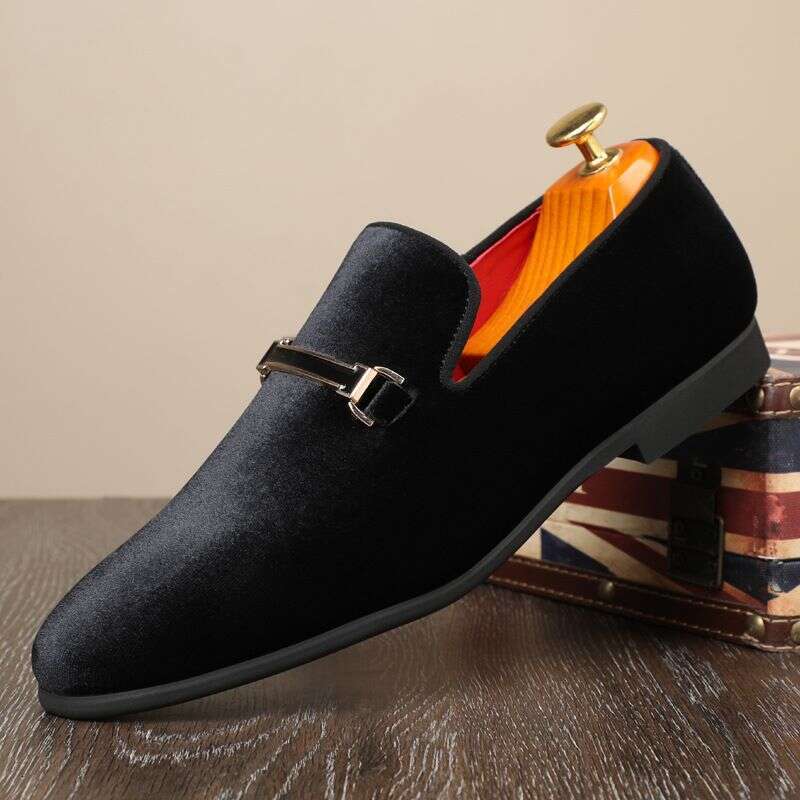 Suede bean horseshoe buckle, casual small leather shoes, hairstylist, trendy, one legged men's loafers
