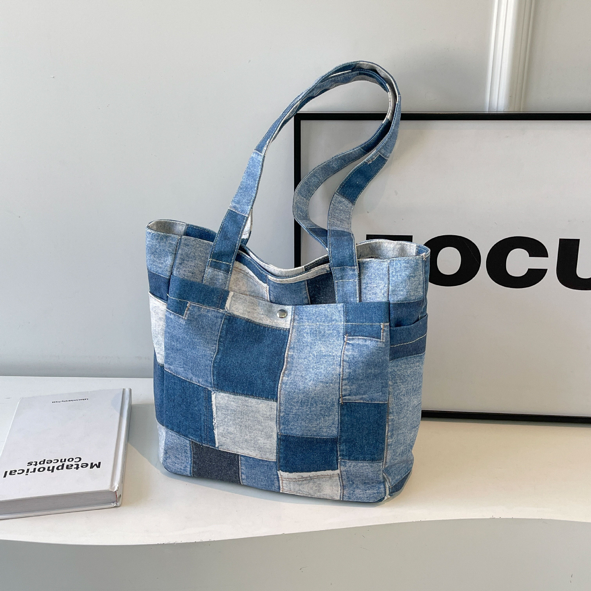 Autumn New Women's Shoulder Bag Fashion Large Capacity Color Block Splicing Handbag Casual Commuter Handbag Autumn New Designer Bag Women's 