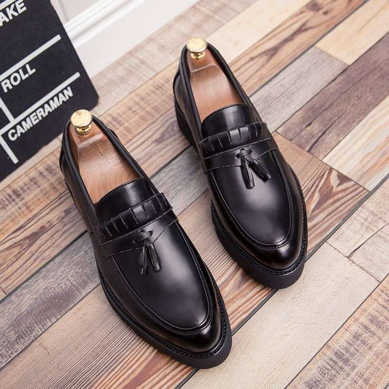 Men's Casual Business Shoes Mens Classic Buckle Loafers Moccasins Men Light Driving Party Wedding Flats