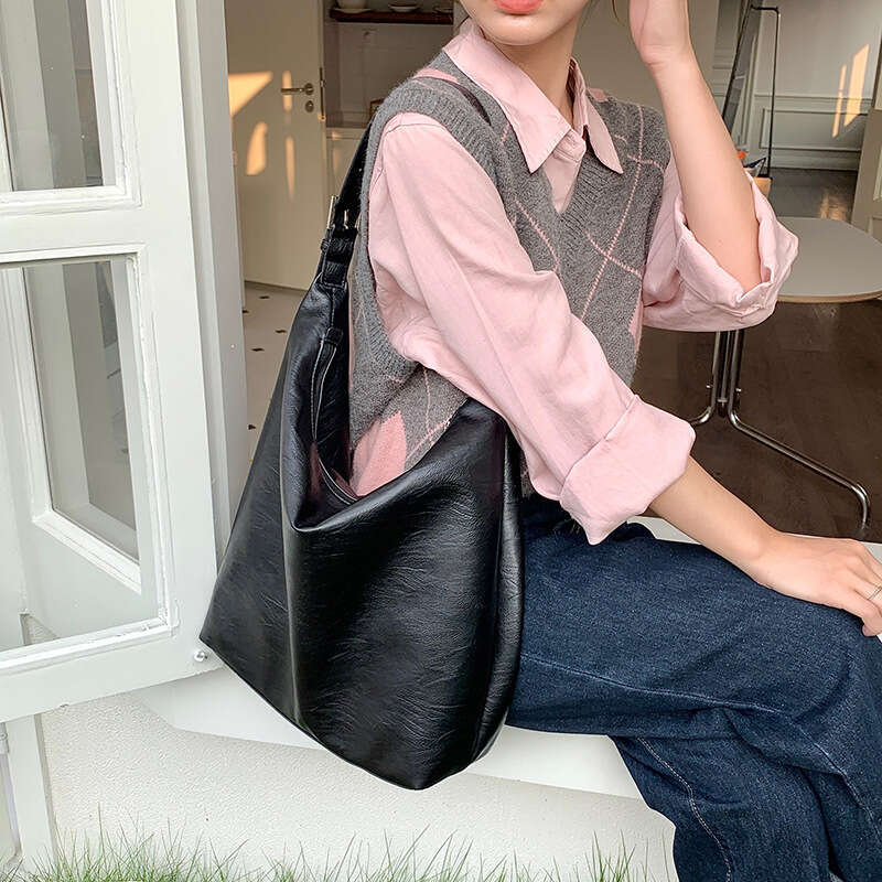 Autumn Tote Bags Designer Women Winter Korean Style Black Casual Commuter High-end Simple Versatile Soft Leather Large Capacity Women's Bag