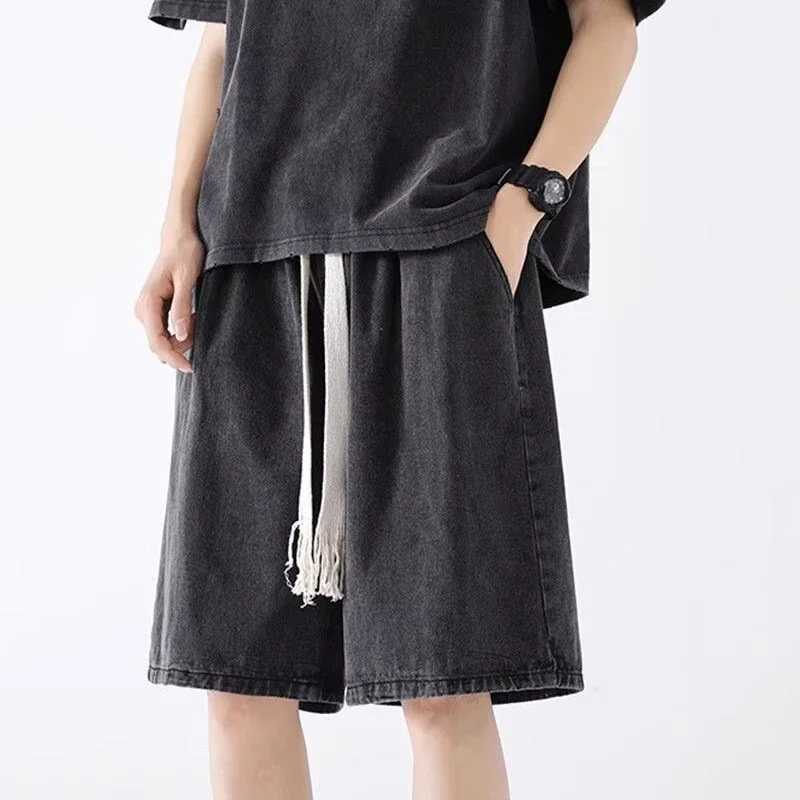 Men Loose Fit Denim Shorts Male Summer Fashion New Casual Straight Leg Five Quarter Pants High Street Wide Leg Baggy Pants Y250814