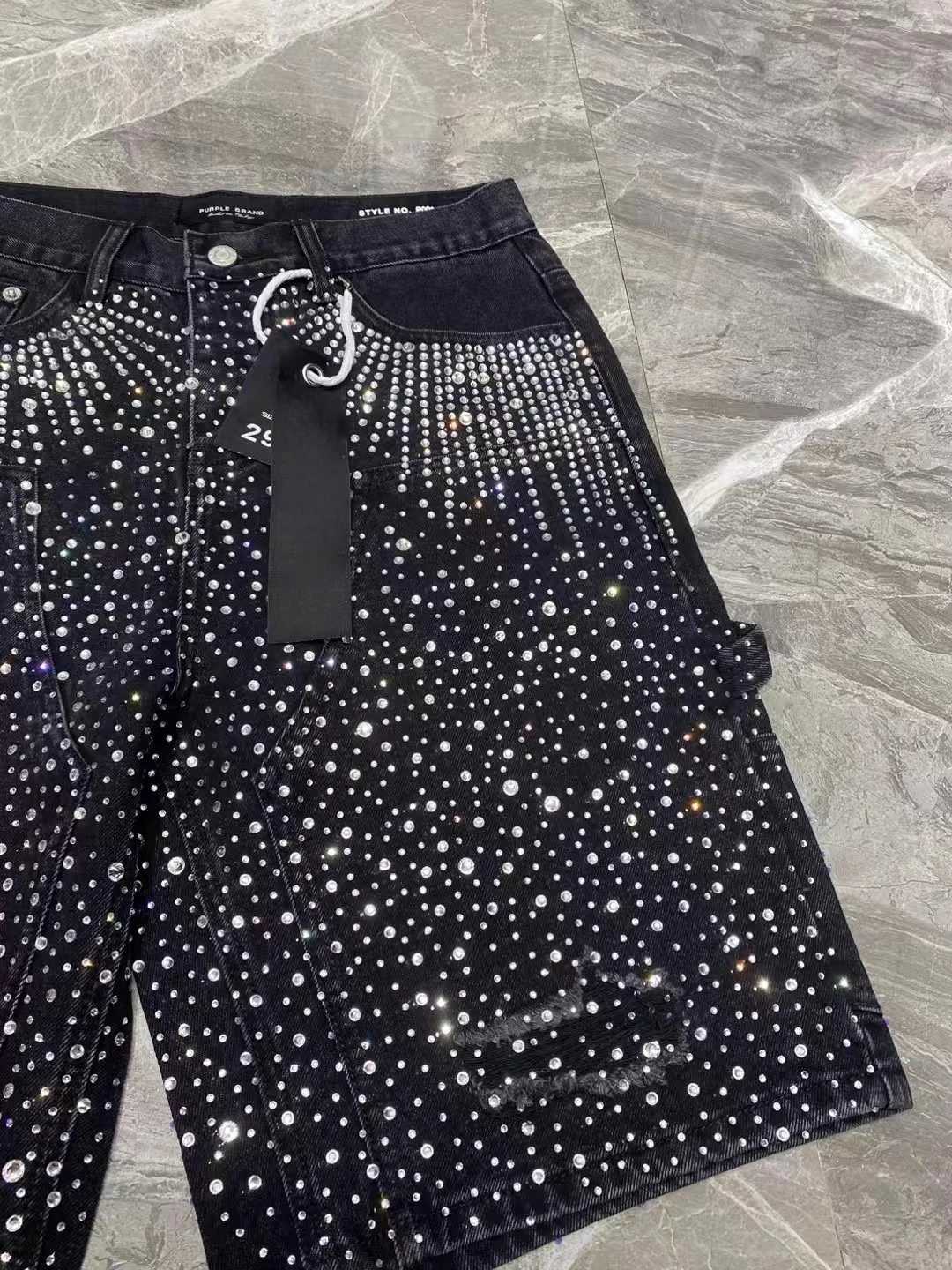 Fashionable BlaCK Denim Shorts wiTH Sparkling RhinESTones Suitable Men Women Fashionable and Casual Wear for Summer Y250814