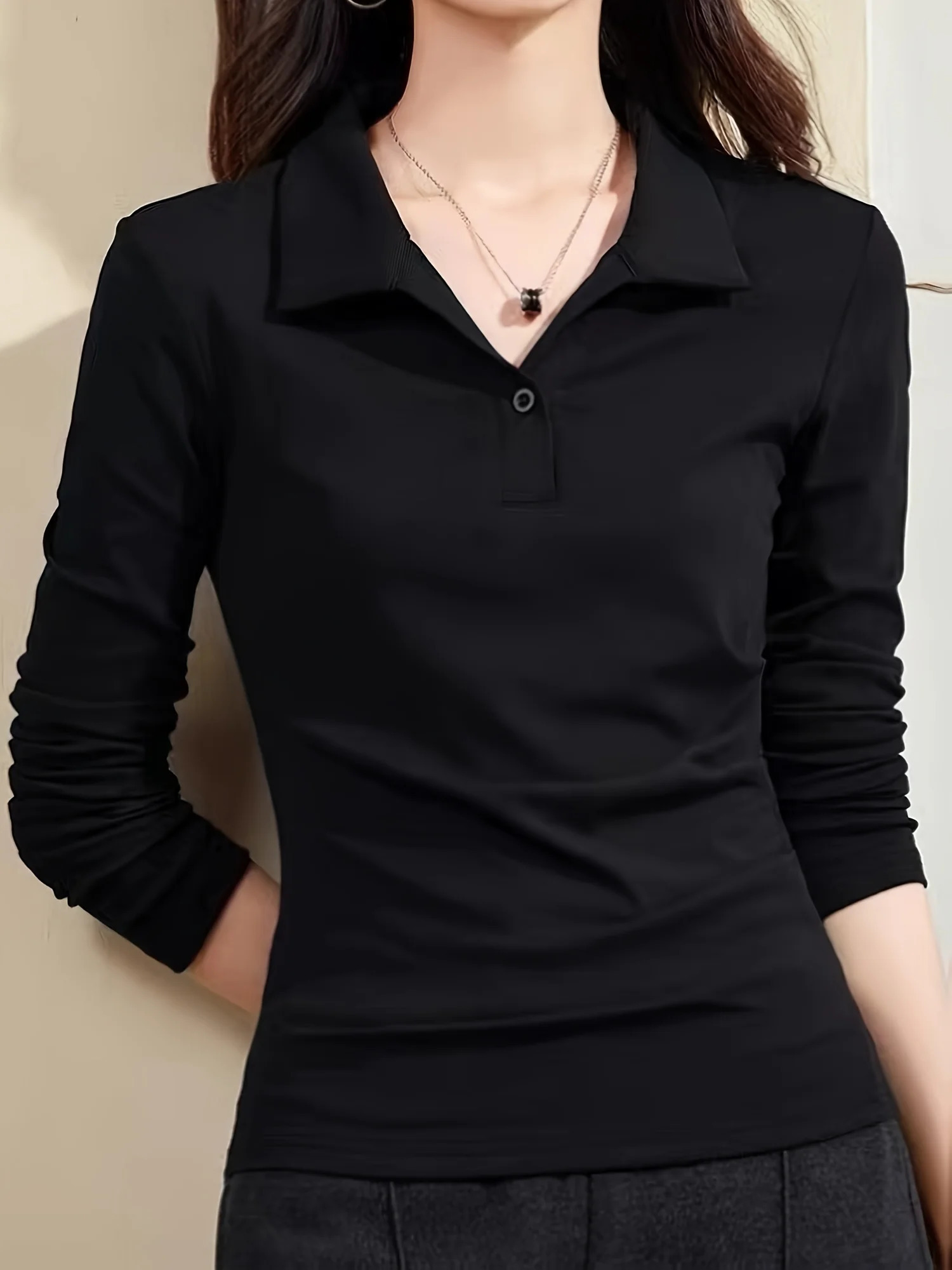 Womens solid color longsleeved POLO shirts are stylish and simple in n Daily models can be machine washed dry cleane 250814