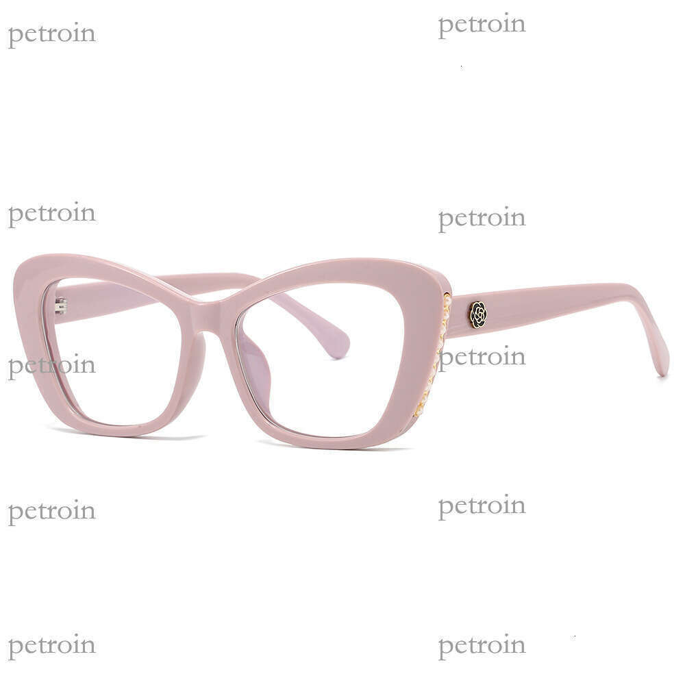 New Cat Eye Fashion Non-Prescription Versatile Personality Myopia Frame for Women Trendy Ins Blue Light Blocking Glasses