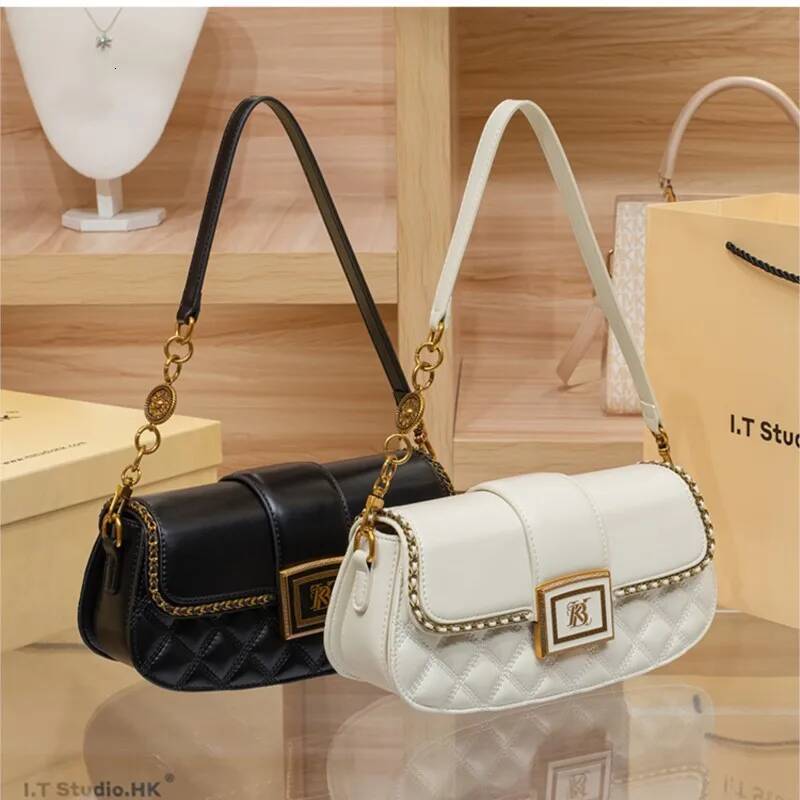 Light Brand Women's Single Shoulder Armpit 2025 New Autumn And Winter High-End Designer Dia Grid Crossbody Bag
