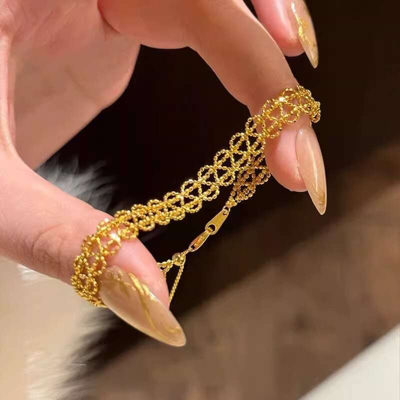 for Women Jewelry Design Hollow Bracelet Designer Watch Strap Simple Lace Fashion Light Elegant