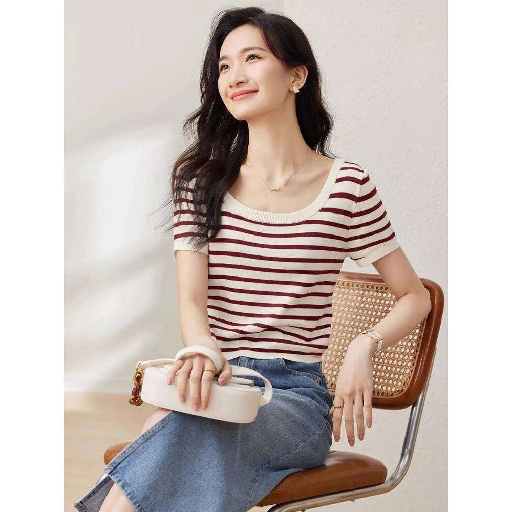 Designer Clothing 2025 Sentubila Elegant Knitted Sweater Women's 2025 New Autumn Striped Design U-Neck Short-Sleeved Pullovers Contrast Color
