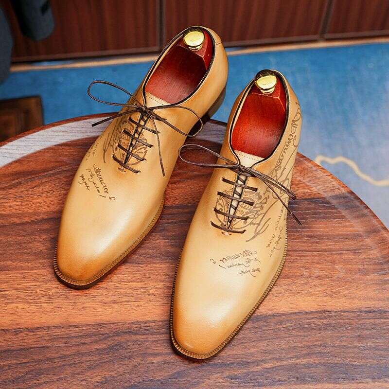 Unbeatable Quality British Pointed Leather 2025 New Formal Business Italian Wedding Groom Suit Youth Men's Shoes
