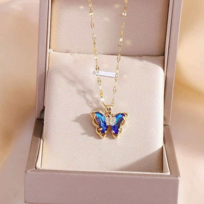 Trendy Zircon Butterfly Pendant Necklace for Women Girls Stainless Steel Clavicle Chain Female Elegant Party Jewelry 250811