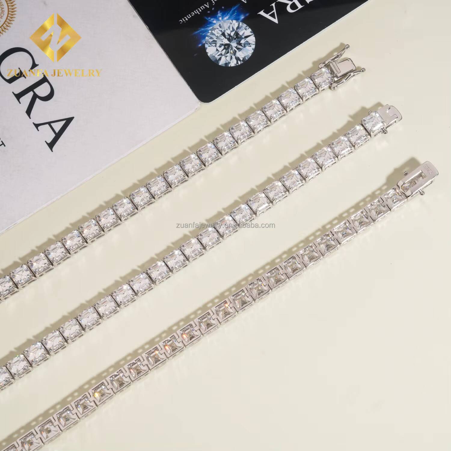 Unique Design Retail S925 Silver Elegant Style Women Iced Out VVS1 Asscher Moissanite Diamond Cluster Tennis Chain Women Gift