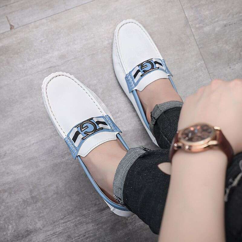 2025 Summer Men's Trendy Casual Bean White Leather Soft Bottom Comfortable Fashion Versatile One Step Shoes 77A1