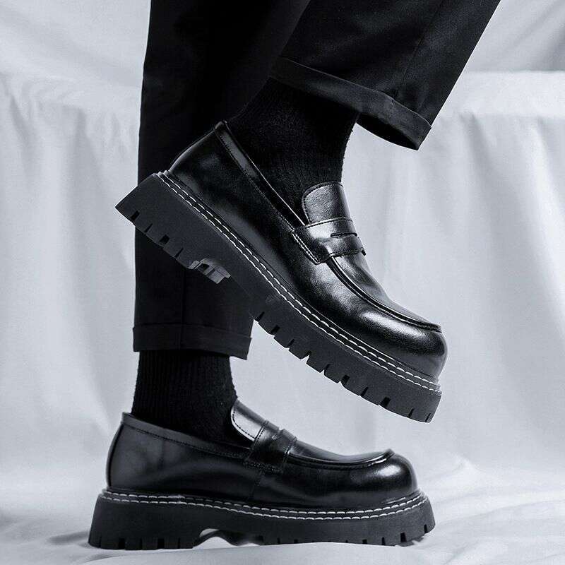 Thick Soled Loafers For Men's Summer 2025, Black Small Leather Shoes, British Style, High-end Feel, Lazy Person Kicks