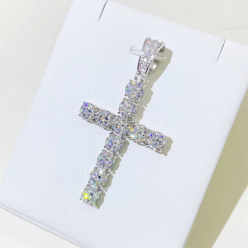 Custom Pass Testter Vvs Moissanite Diamond Iced Out Christian Cross Pendant Gold Plated 925 Silver Custom Fine Jewelry for Men