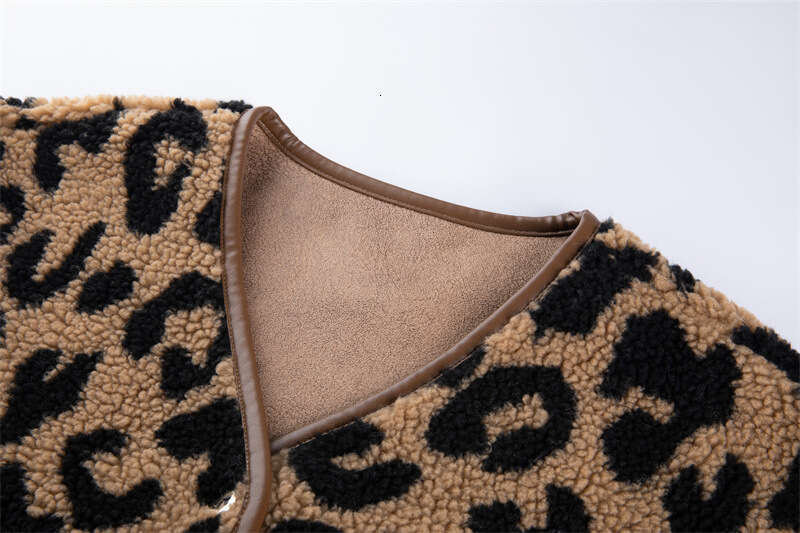 Leopard print fur one-piece short jacket for women's winter versatile new Korean version loose and slimming casual thick top