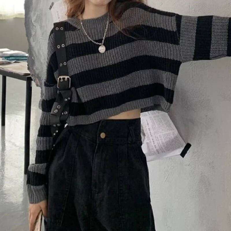 New Korean Style Striped Cropped Sweater Women Vintage Oversize Knit Jumper Female Autumn Long Sleeve O-Neck Pullovers Tops