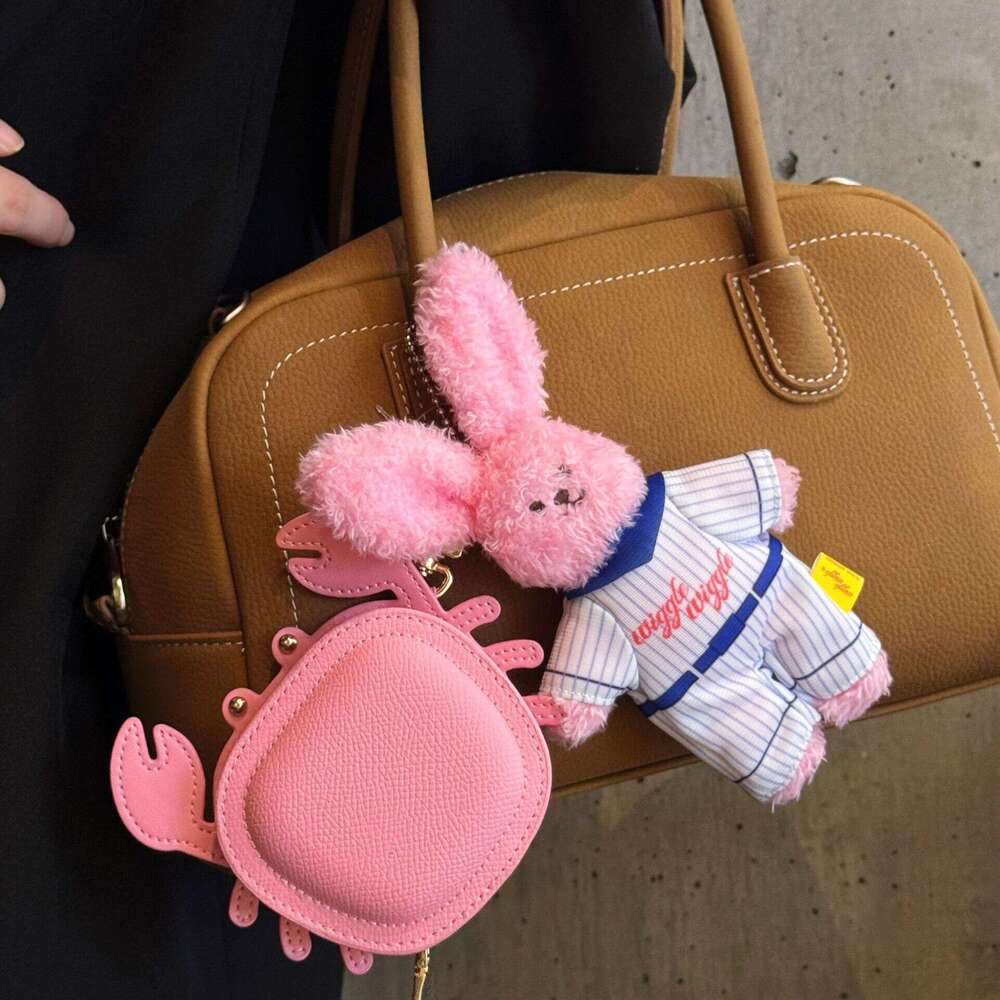 Compatible Apple Bluetooth Earphone Case Cover Pro Protective Shell Metal Buckle 3rd Generation with Lanyard