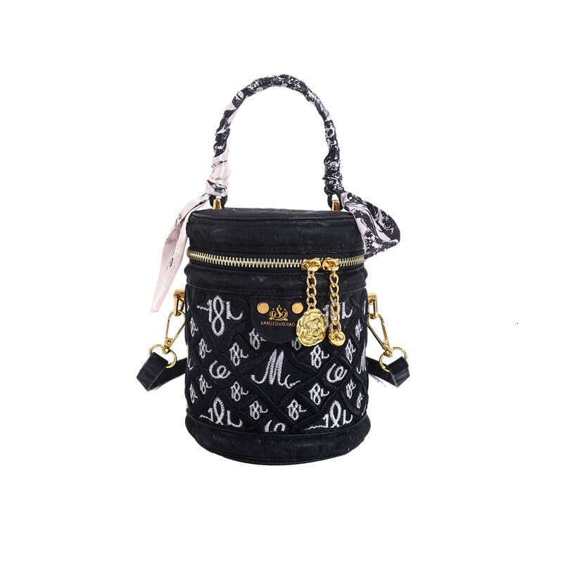 2025 Designer bag Luxury bag New Bucket Embroidery Handbag Versatile Shoulder Crossbody Bag