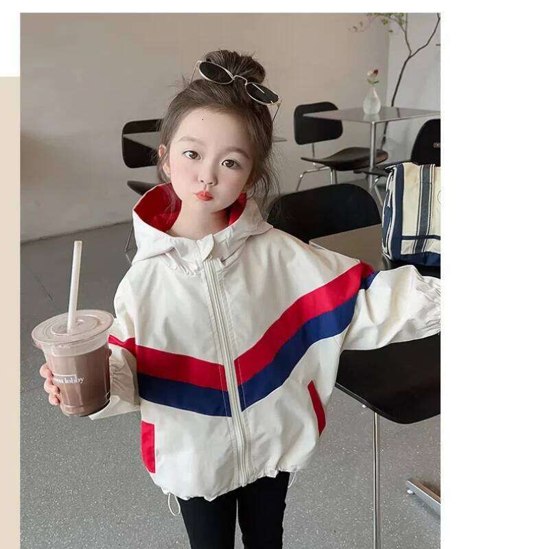 Coat Hardshell 2024 New Girls Baby Western Style Top Children Spring And Autumn Interchange Jacket