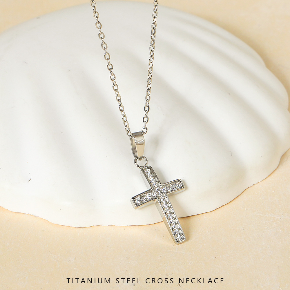 American Style Stainless Steel Zircon Cross Necklace Accessories for Women Non-Fading Light Niche Pendant Jewelry for Women