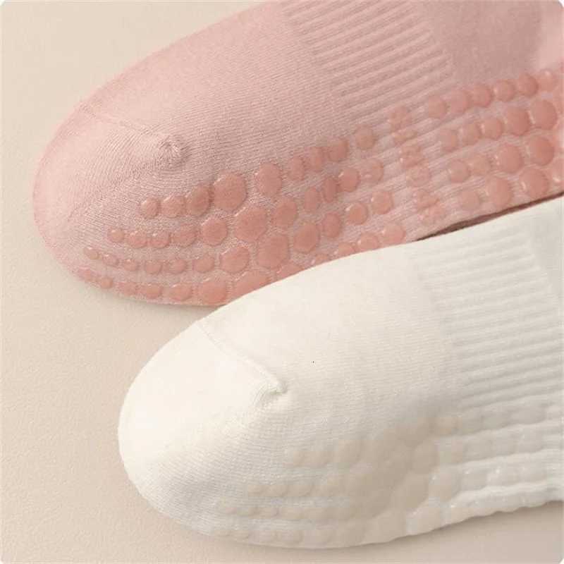 1/2/4/6 Pairs of Yoga Socks Female Medium Length Socks Pure Cotton Anti-Slip Silicone Indoor Pilates Womens Sports Socks 2025newXJ250815