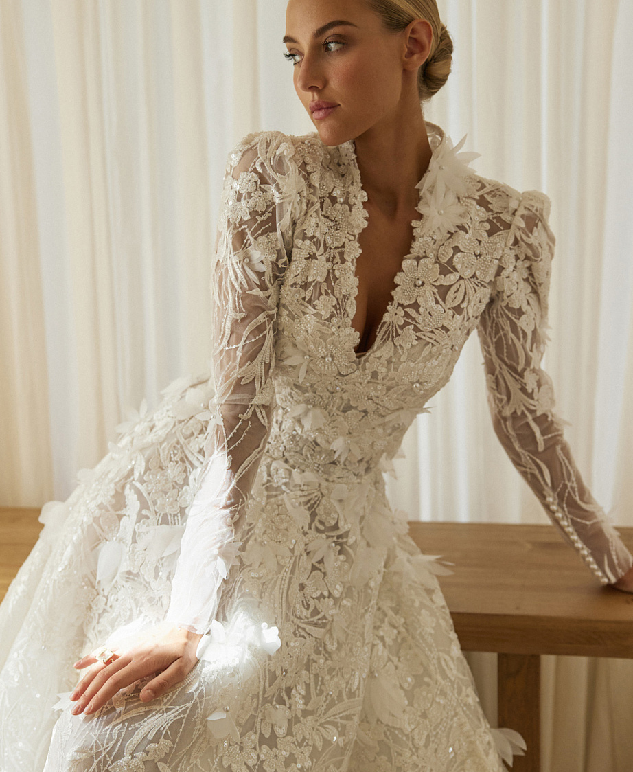 Luxury A Line Women Wedding Dress V Neck Long Sleeves Bridal Gowns Appliques Sequins Lace Detachable Train Dress Customized vestidos de novia