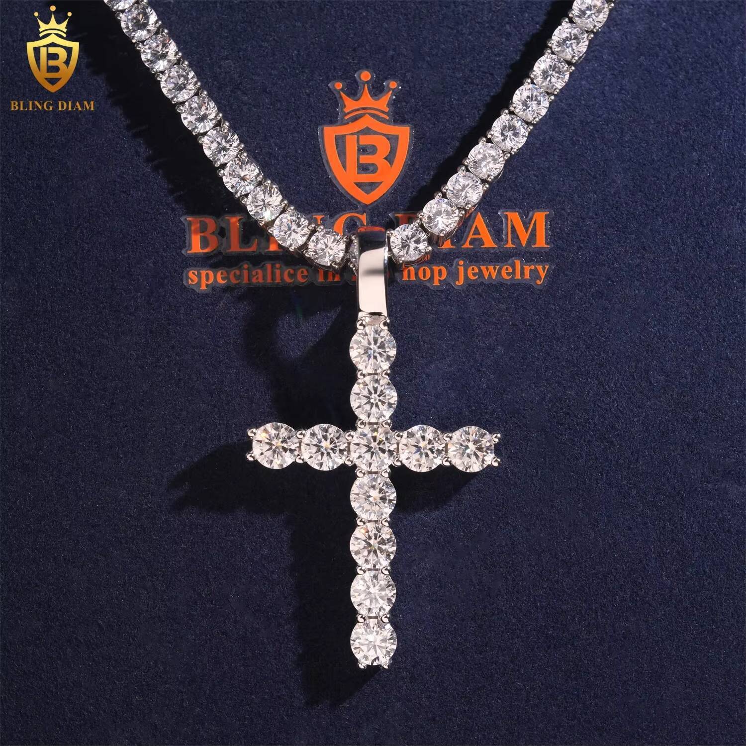 Fashion Jewelry Iced Out Luxury Vvs Moissanite Custom Gold Plated Cross Pendant