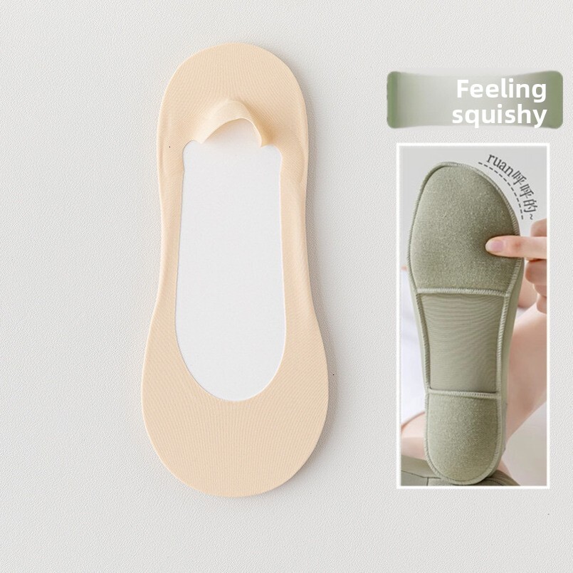 Sponge Pad Ice Silk Boat for Women, Summer Thin Style, Sweat-Absorbent, Breathable, Non-Slip Silicone Invisible Shallow Mouth Women's Socks