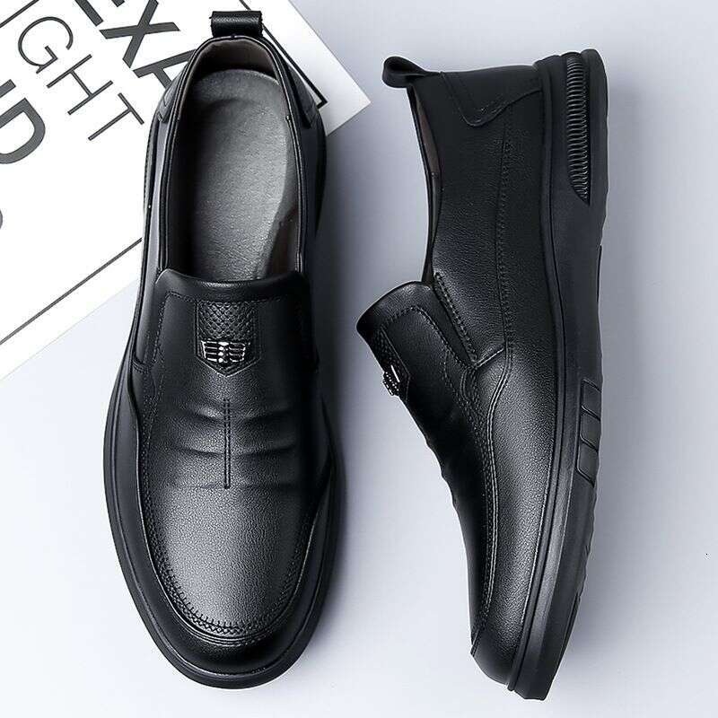 2025 Spring And Autumn Business Leisure Lace Up Men's Leather Soft Bottom Middle Aged Dad Shoe Cover Foot Single Shoes