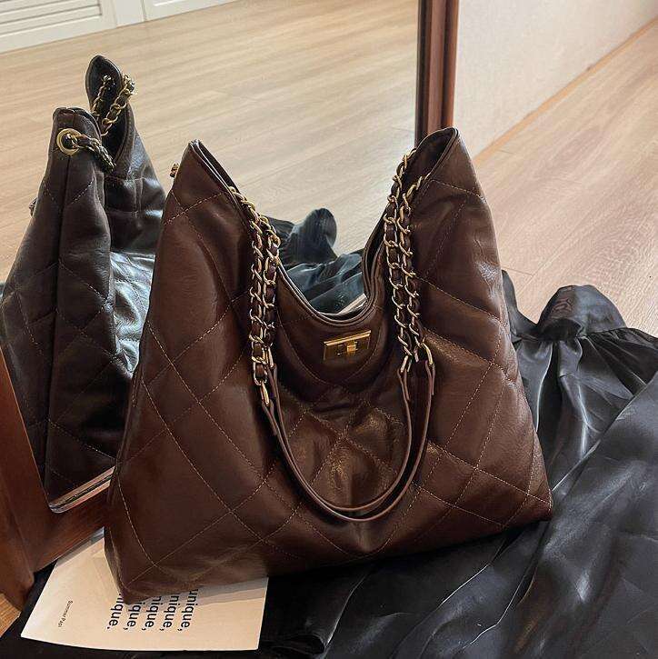 Quilted Chain for Women 2025 New Commuter Versatile Shoulder High-End Large Designer Bags Capacity Tote Bag