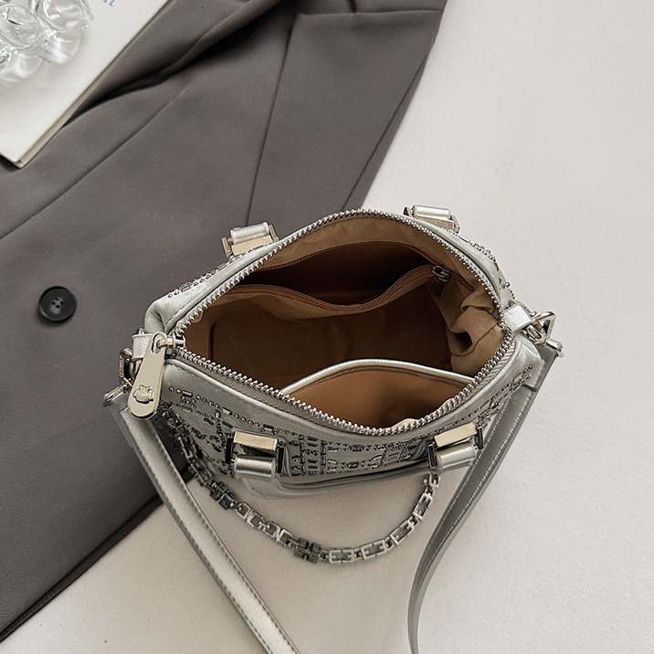 Free Shipping Designer Luxury Korean Sequin Women's Handbag High-quality Handheld Bowling Bag New Fashion Color Block Shoulder Bag Pillow Bag Cas