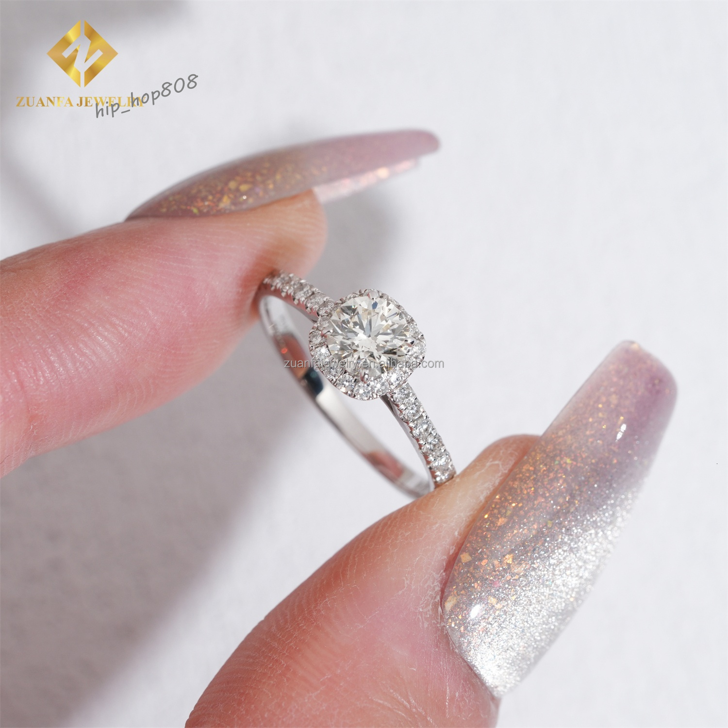 Customized Female Luxury Prong Setting Fire Jewelry Round Brilliant Cut D 14k 0.5ct Natural Diamond Solitaire Engagement Ring