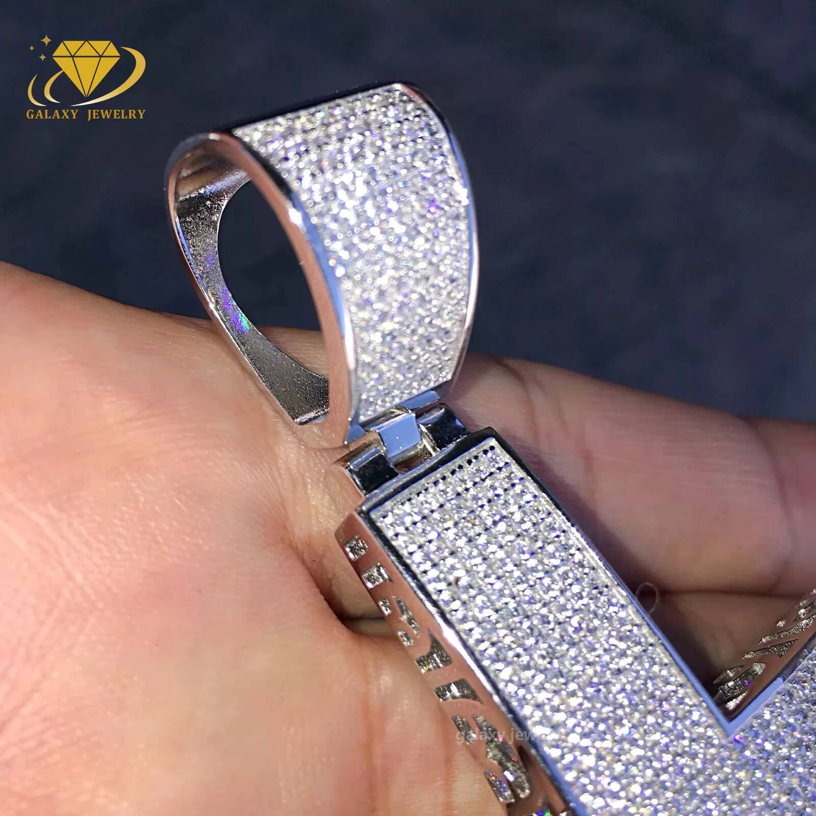 Trendy Iced Out Pendant 925 Sterling Silver Gold Plated Bling Hip Hop Jewelry Moissanite Cross Pendant Necklace