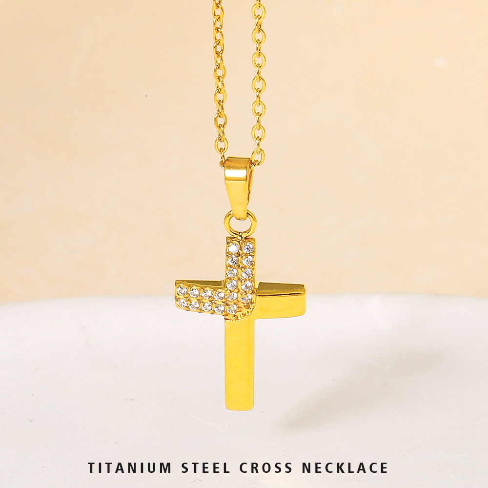 Cross Zircon Necklace Accessories for Women, Non-Fading, Simple and High-End, Niche Light Collarbone Chain Jewelry for Women
