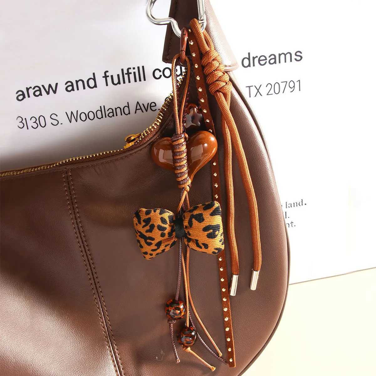 New Series Handmade Leather Braided Rope Love Heart Button Keychain Cute Spot Bow Bear Doll Bag Pendant Keychain for Women Y250815