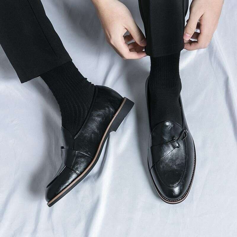 Large British Style Men's Loafers 2025 Spring And Autumn New Business Formal Casual One Foot Leather Shoes