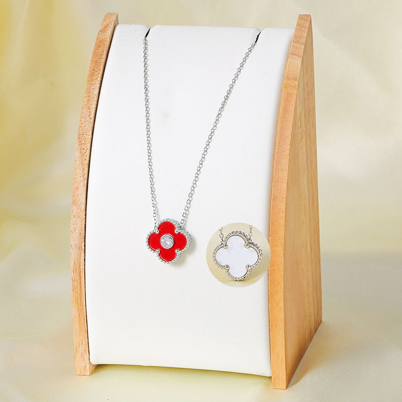 Minimalist Four-Leaf Clover Necklace for Women, Two-Way Wear, Non-Fading, High Version V Gold Craftsmanship, 50cm, High-End Feel Jewelry for Women