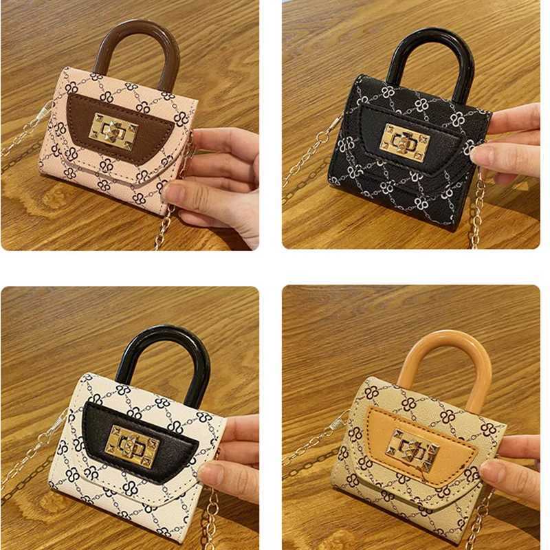 Mini ral Text Pattern Tote Crossbody Mini Chain Phone Bag For 4 Pro 2 3 Can Hold Other Small Items Coin Purse Y250815