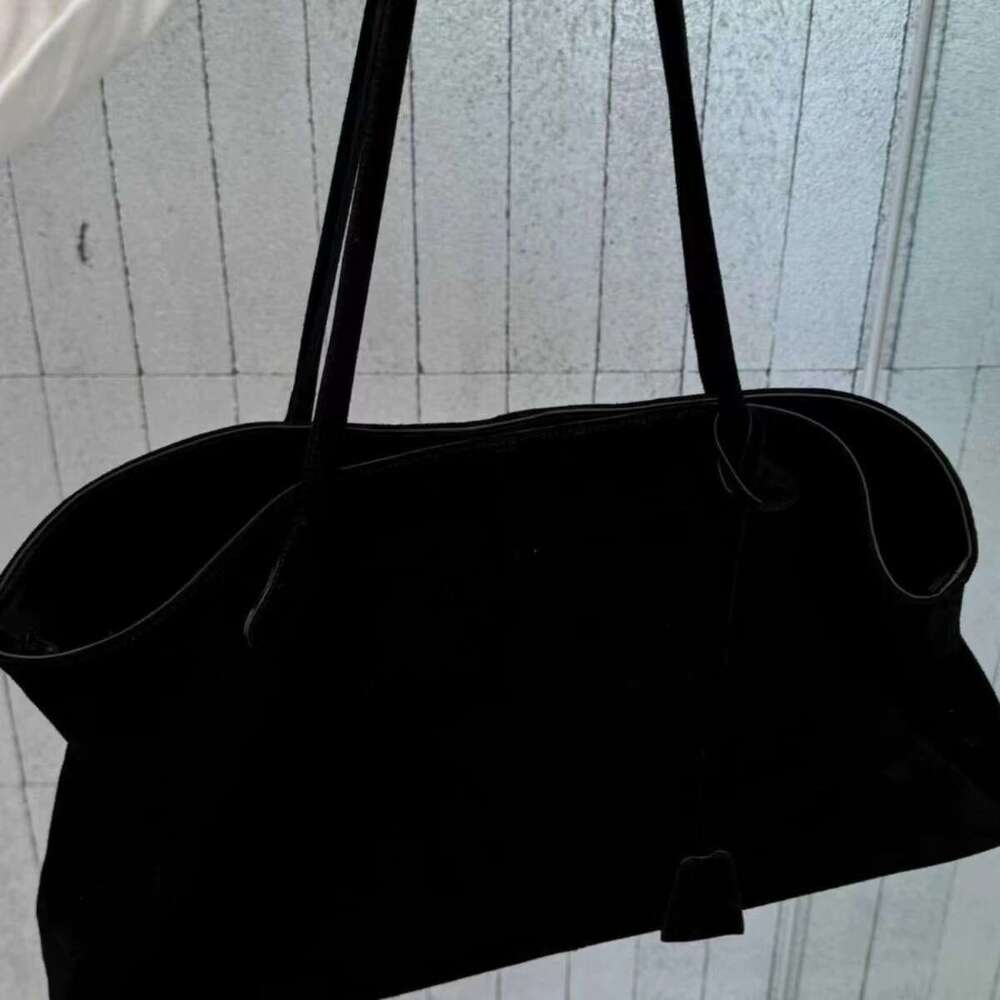 Designer Bag Tote Bag Shoulder Bag New Trendy Fashion Versatile Suede Square Design Single Shoulder Underarm Lazy Bag