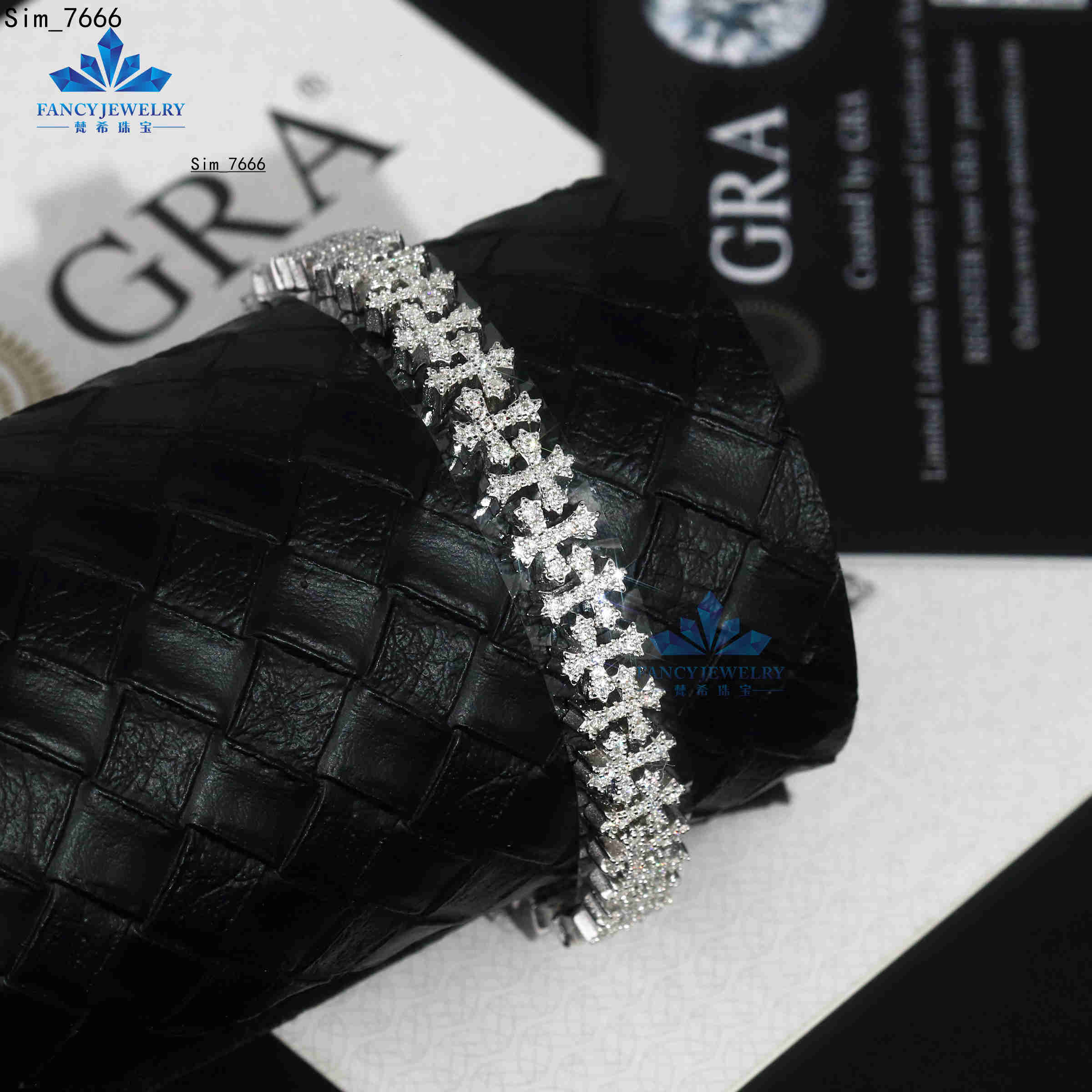 Mens Hip Hop Rapper Cuban Link Bracelet 925Silver Moissanite Heart Flower Design Iced Jewelry Pass Tester Bangles Bracelets