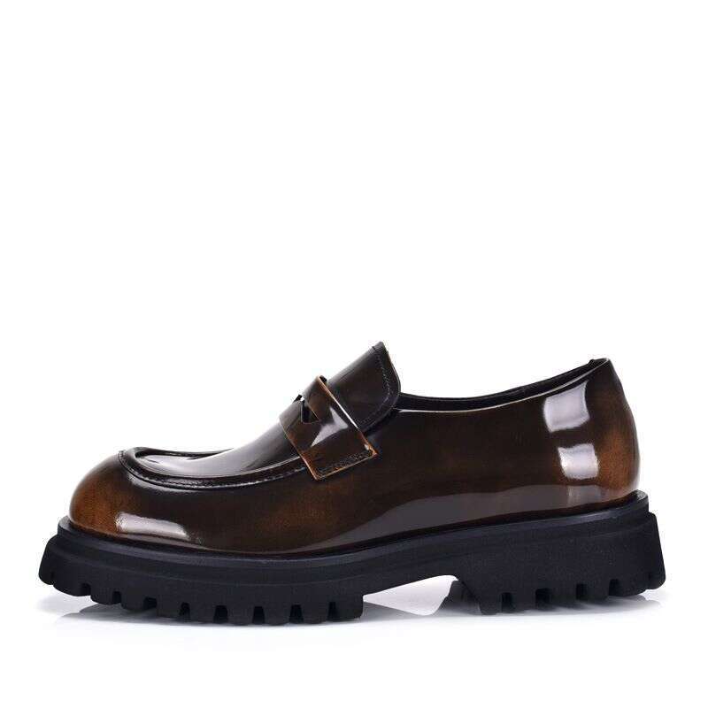Thick Soled Loafers, Korean Version, Casual Trendy. First Layer Cowhide, One Step Shiny Leather, Comfortable And