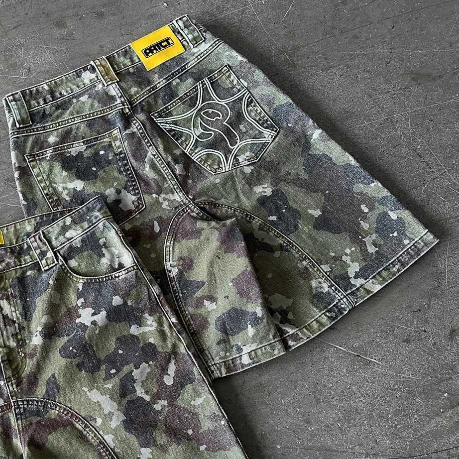 Retro Leaves Camouflage Denim Shorts Y2K Jeans Men Hip Hop Lettering Embroidery Retro Baggy Shorts Low Waist Over The Knee Pants Y250814