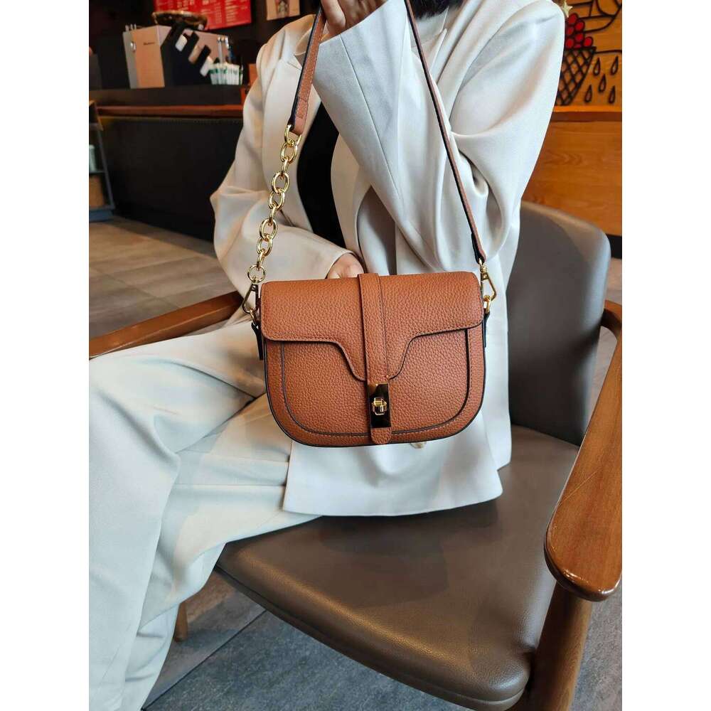 Designer Bags 2024 New Collision Color Underarm Saddle Genuine Leather Women's Head Layer Cowhide Single Shoulder Crossbody Bag Luxury Bag