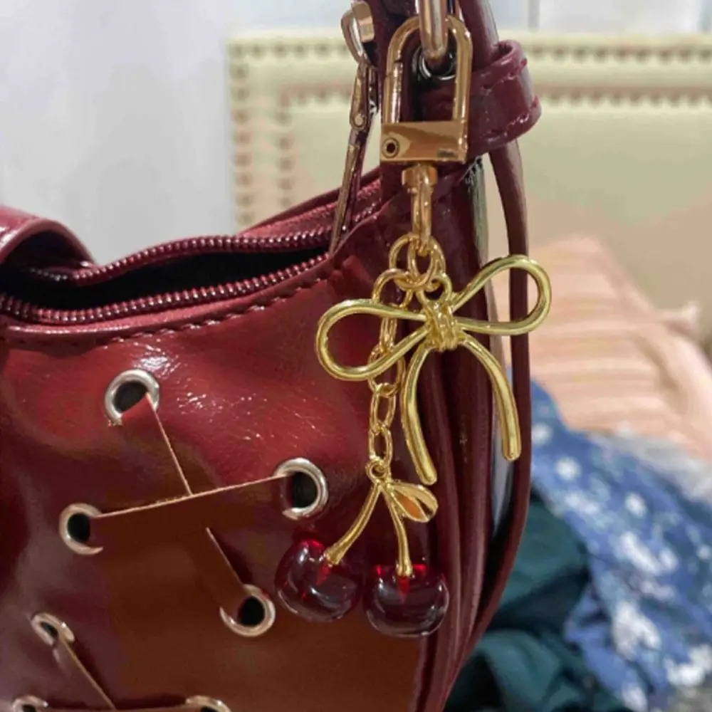 Fashion Delicious Red Cherry Bow Keychain Summer Fruits Cherries Pendant Keyring For Women Men Jewelry Bag Accessories Gift 250804