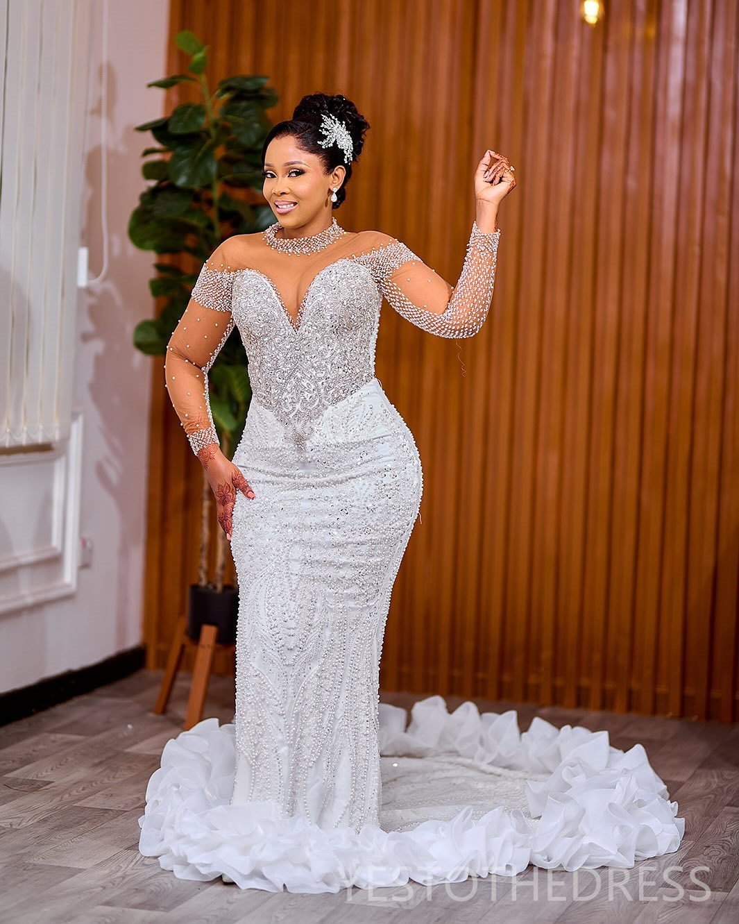 Arabic Aso Ebi Plus Size Off White Mermaid Wedding Dresses 2025 High Neck Sequined Lace Pearls Beaded Floral Lace Luxurious Vintage Bridal Gowns Dress