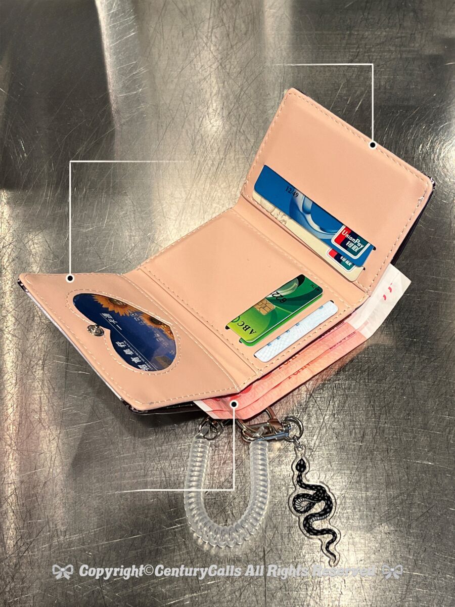 2025 New Designer Wallet Dark Fashion Internet wallet Celebrity Cool Short Multi slot Zero Wallet Card Bag