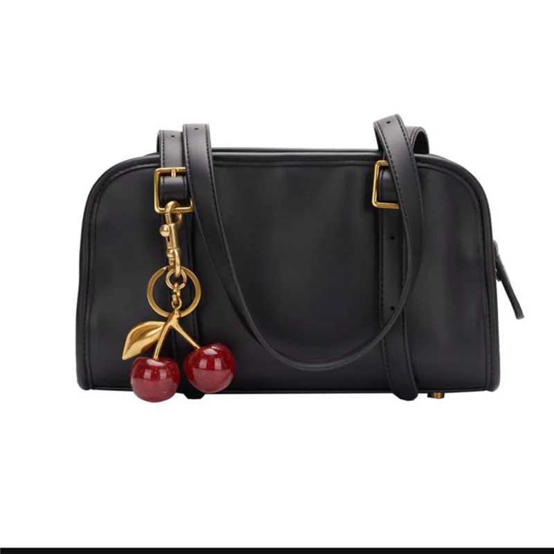 highquality largesize cherry keychain for womens bag pendant fashion black red pink green blue color car key charm s250815 mini bag keychain