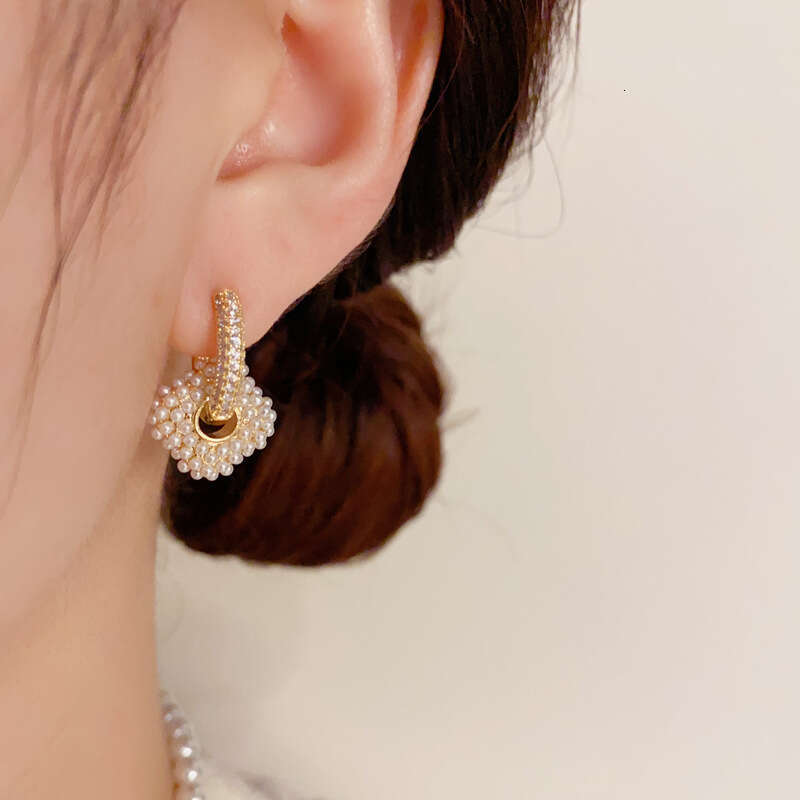 DHcollections French Fashion Gentle Versatile Two-Way Wear Pearl Square Zircon Personality Light High-End Feel Earrings for Women